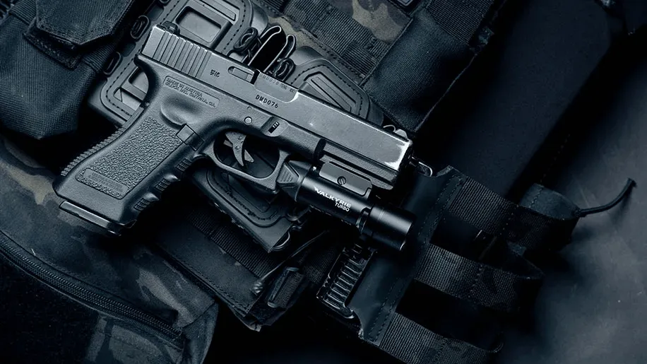 Olight PL Turbo Valkyrie 800 Lumen Tactical Light – Rail Mounted For Handgun/Shotgun
