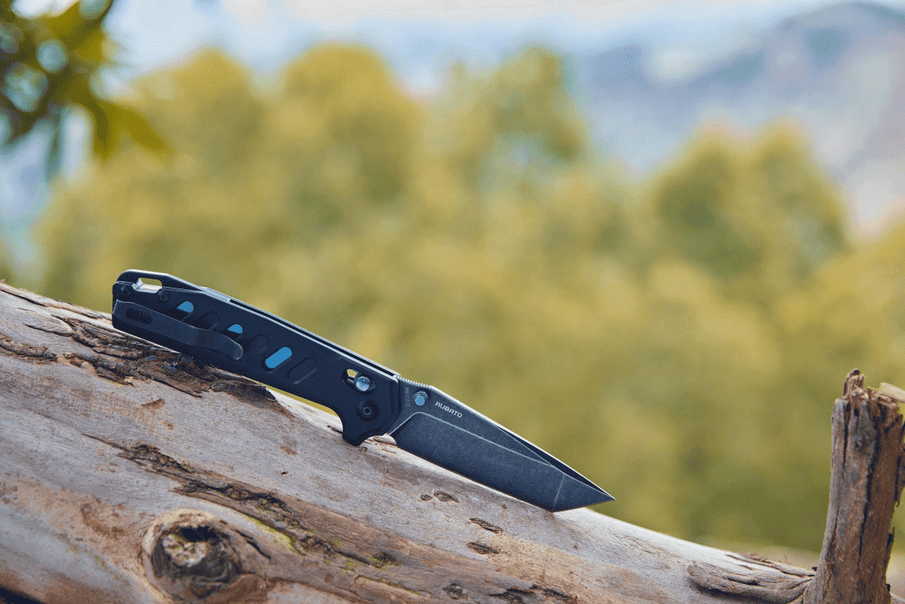 Olight's October EDC Knife Hot Sale!